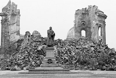 Frauenkirche ruins after dresden raid